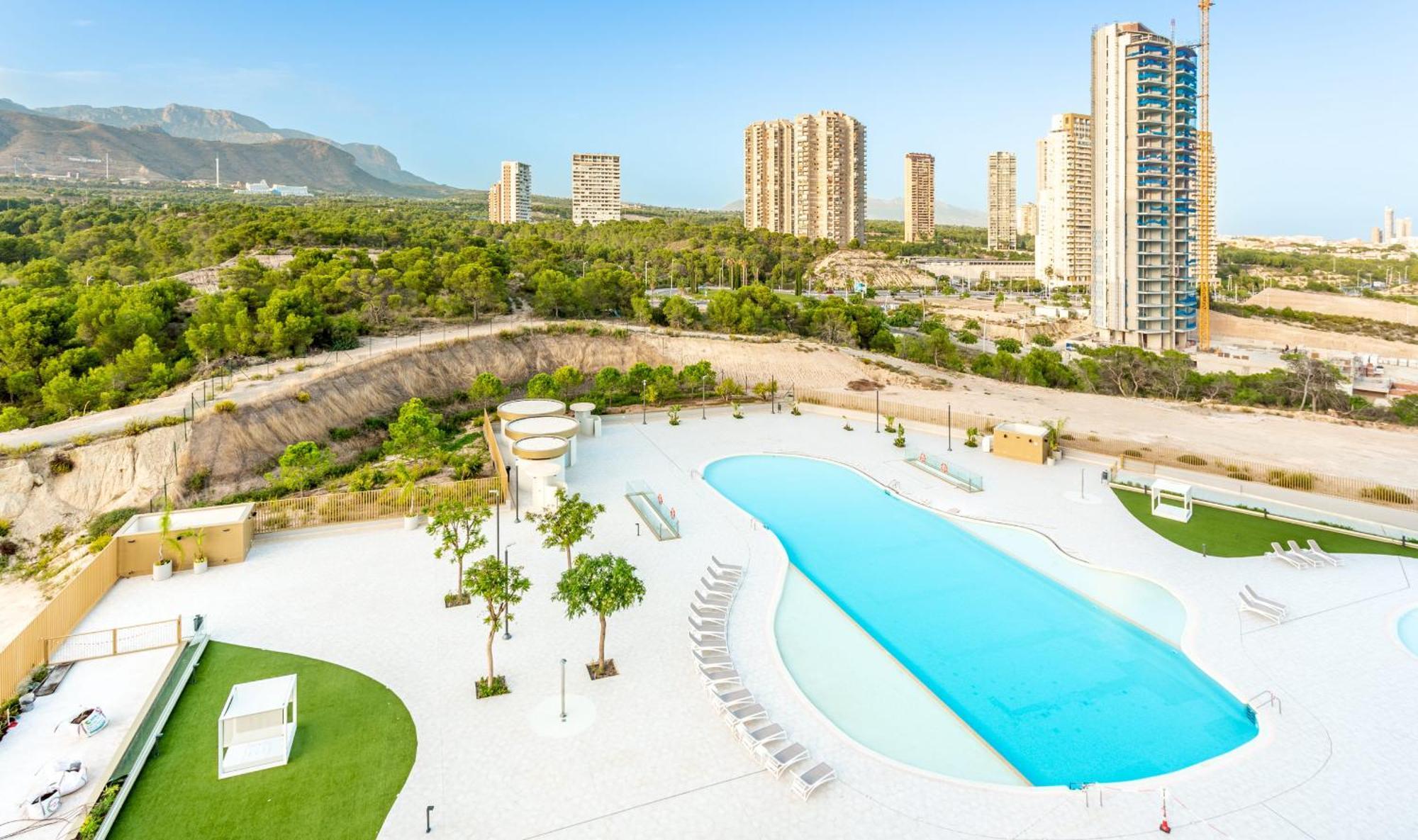 Intempo By Holuxe - 225 - 22Nd Floor Apartment Бенидорм Екстериор снимка
